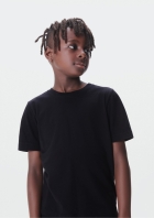 Camiseta B&aacute;sica Infantil Menino Com Gola Redonda